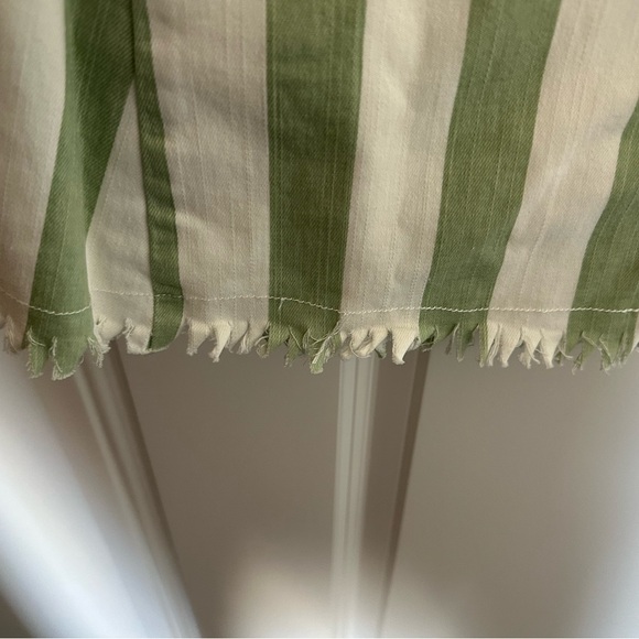 Women’s Bell Bottom Jeans- New with Tag - Picture 5 of 5